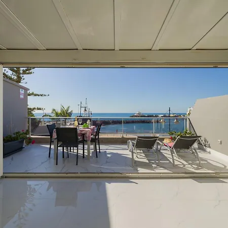 The House In Has 2 Bedrooms * Mogan